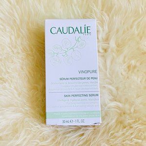 Caudalie's Vinopure Perfecting Serum